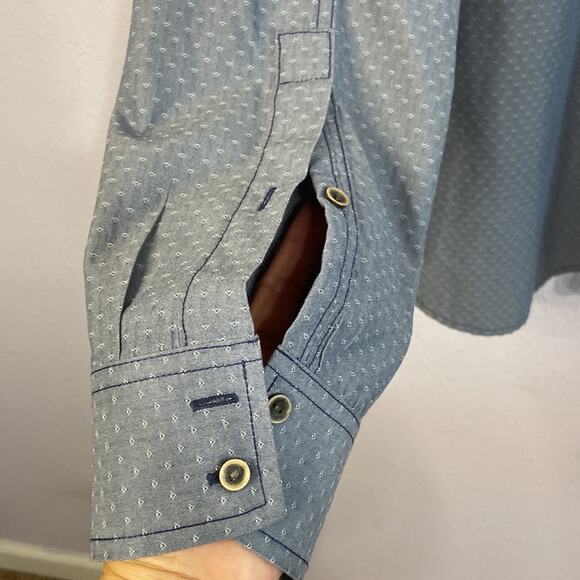 Prana Men Blue/White Two Front Pockets Button Down Long Sleeve Shirt Size L - Picture 8 of 10